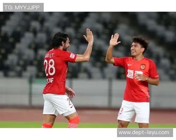 恒大足球阿兰的崛起与挑战解析他在球队中的关键角色与未来发展方向 恒大足球阿兰的崛起与挑战解析他在球队中的关键角色与未来发展方向